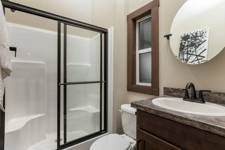 6-LS-118_Cumberland_Bathroom_Nov-2023_02_Web