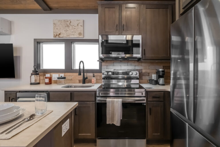 Clayton_Park_Models_49LS120 – Skyway_Jan_2026_Kit_3266-1