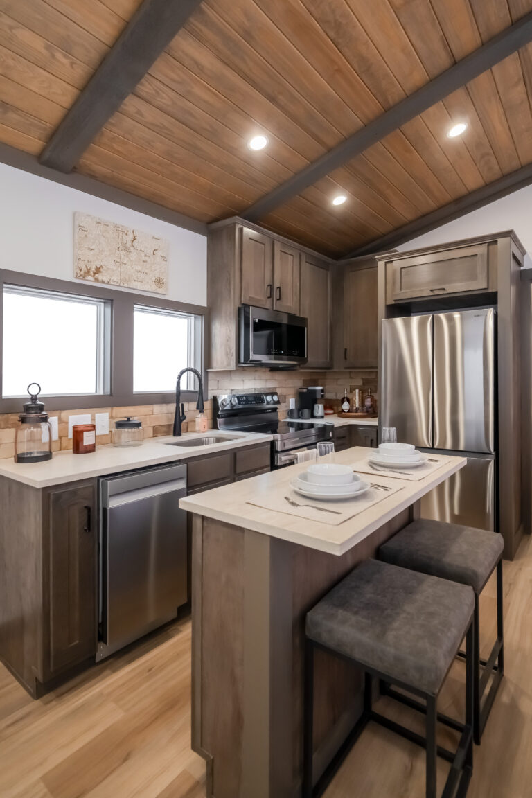 Clayton_Park_Models_49LS120 – Skyway_Jan_2026_Kit_3341-1