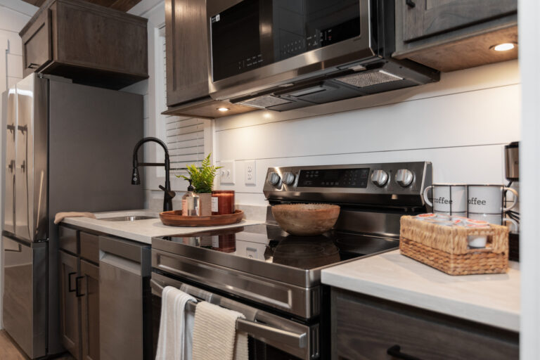 49121_Kinlock_Kitchen_Nov-2026_15