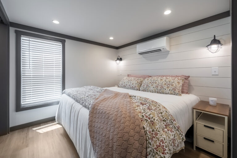 Clayton_Park_Models_The_Wheeler_May_26_Bedroom_9704-1
